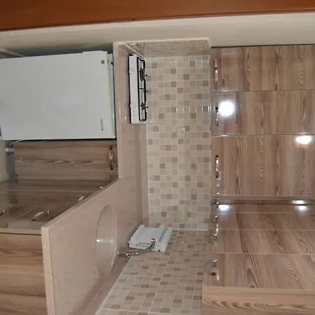 Aparthotel Beray